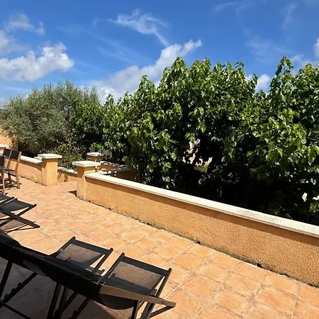 Cozy House With Beautiful Furnished Terrace * Sainte-Maxime